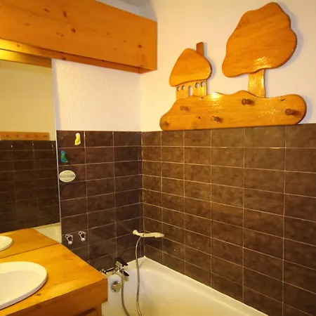 Avec Balcon Plein Sud, 5 Couchages, Animaux Toleres, Casier A Skis - Fr-1-293-129 Apartment *